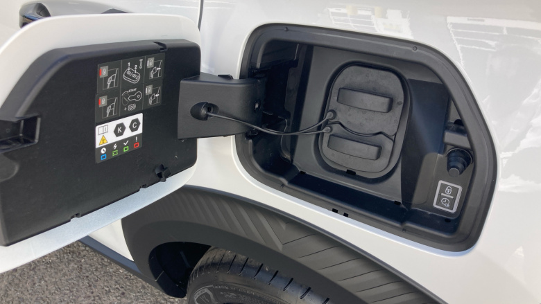 Citroen C3 83kW Plus 44kWh 5dr Auto Electric Hatchback